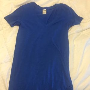 Blue v neck PINK
